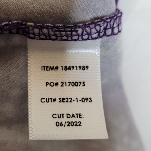 NEW Torrid purple Aladdin galaxy constellation cold shoulder cut‎ out top 2X - Picture 6 of 12